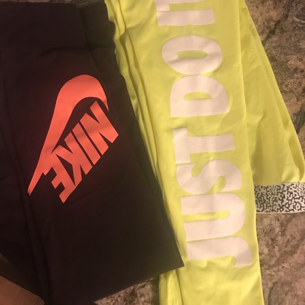 Nike leggings. Both pairs are in good condition:)